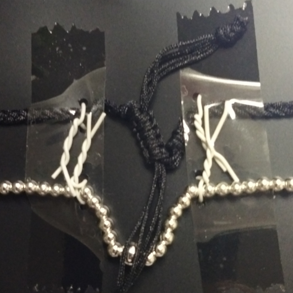 🧚Two Disney Beautiful Silver Plated Bracelets - Picture 6 of 7